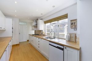 Photo 15- click for photo gallery